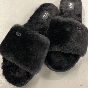 UGG Fuzzy Slippers